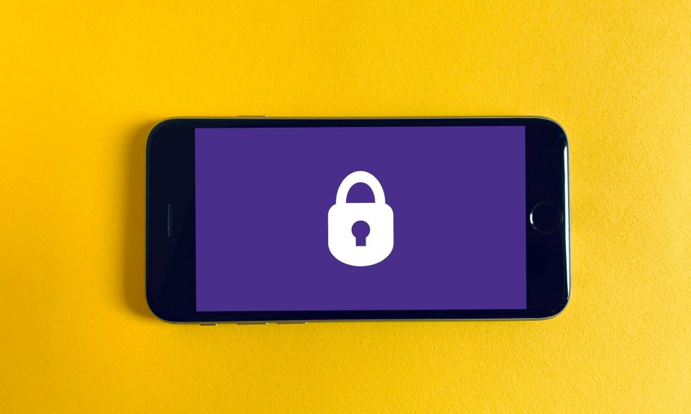 Phone with a lock on it courtesy of Franck on Unsplash.